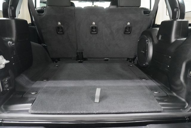 2022 Jeep Wrangler Unlimited Sahara 4x4 - 23020129 - 25