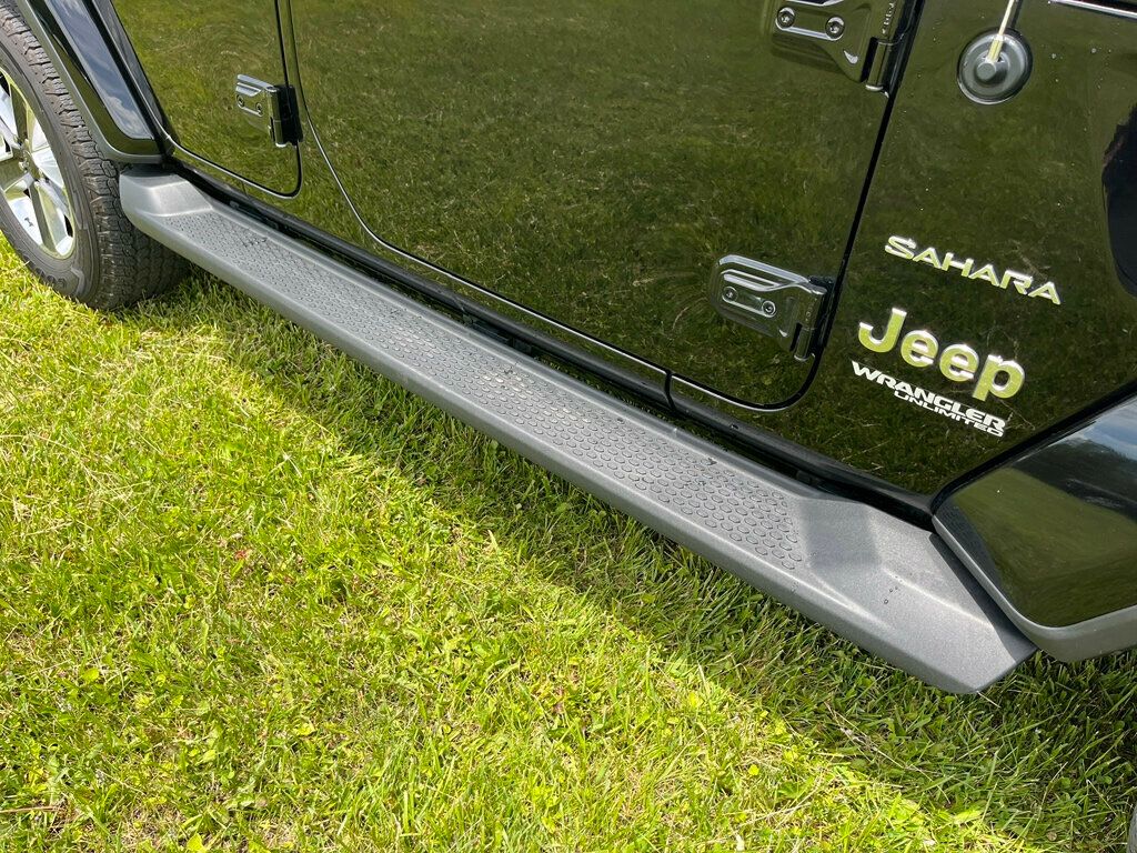 2022 Jeep Wrangler Unlimited Sahara 4x4 - 23032597 - 12