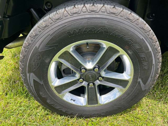 2022 Jeep Wrangler Unlimited Sahara 4x4 - 23032597 - 14