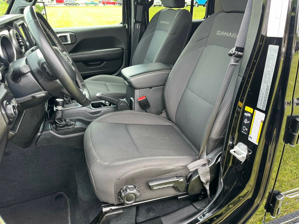 2022 Jeep Wrangler Unlimited Sahara 4x4 - 23032597 - 28