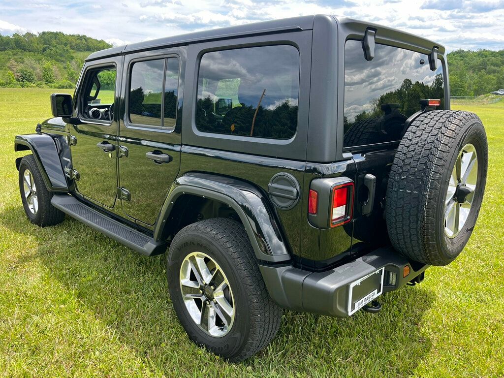 2022 Jeep Wrangler Unlimited Sahara 4x4 - 23032597 - 5