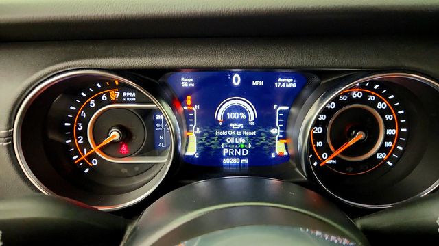 2022 Jeep Wrangler Unlimited Sahara 4x4 w/ Hard Top, Selec-Trac & LED Lighting - 23091901 - 12