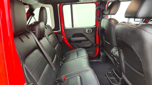 2022 Jeep Wrangler Unlimited Sahara 4x4 w/ Hard Top, Selec-Trac & LED Lighting - 23091901 - 22