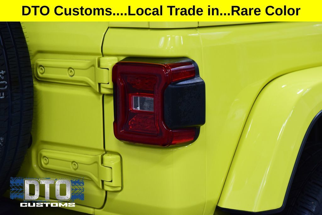 2022 Jeep Wrangler Unlimited Sahara 4xe - 23067627 - 19