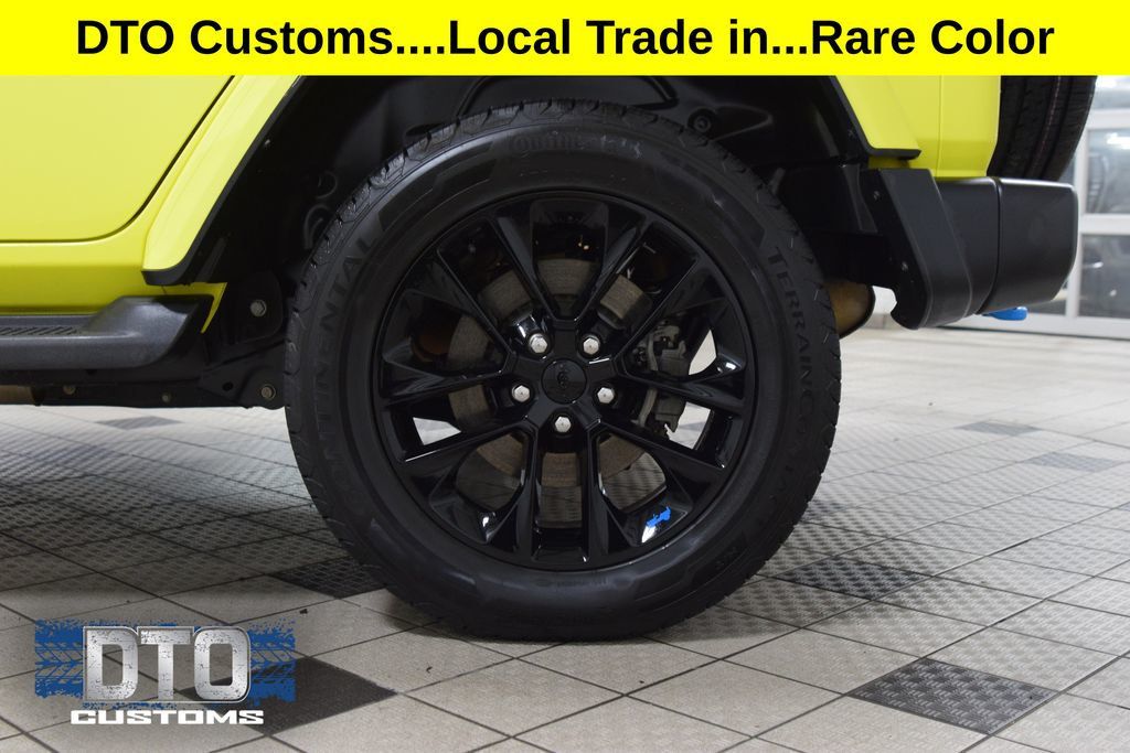 2022 Jeep Wrangler Unlimited Sahara 4xe - 23067627 - 28
