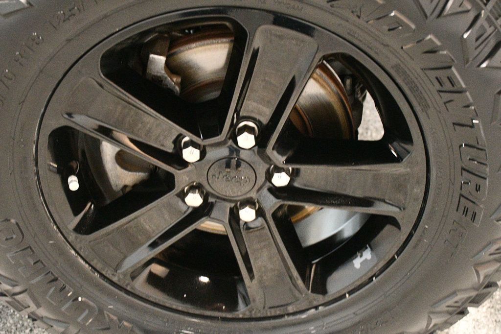 Jeep Wrangler photo 20