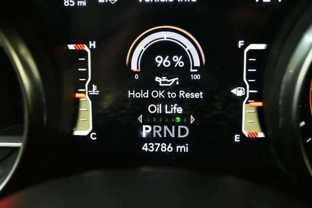 2022 Jeep Wrangler Unlimited Sahara Altitude 4x4 - 23003409 - 47