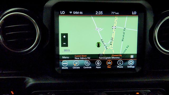 2022 Jeep Wrangler Unlimited Sahara Altitude 4x4 w/ Sky 1-Touch Power Top - 23035205 - 18