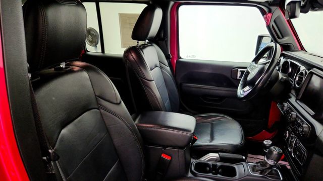 2022 Jeep Wrangler Unlimited Sahara Altitude 4x4 w/ Sky 1-Touch Power Top - 23035205 - 23