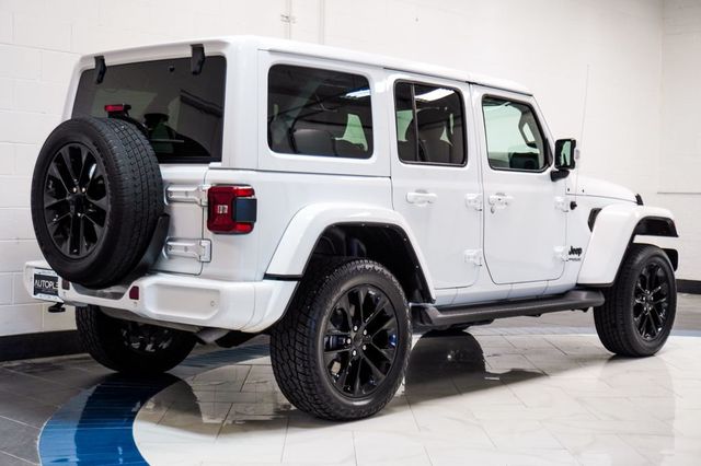 2022 Jeep Wrangler Unlimited Sahara High Altitude 4x4 - 23064587 - 24