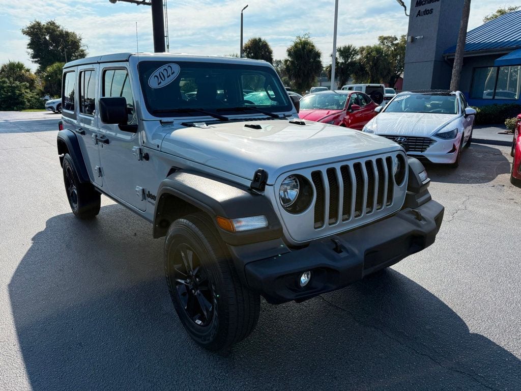 2022 Jeep Wrangler Unlimited Sport Altitude photo 3