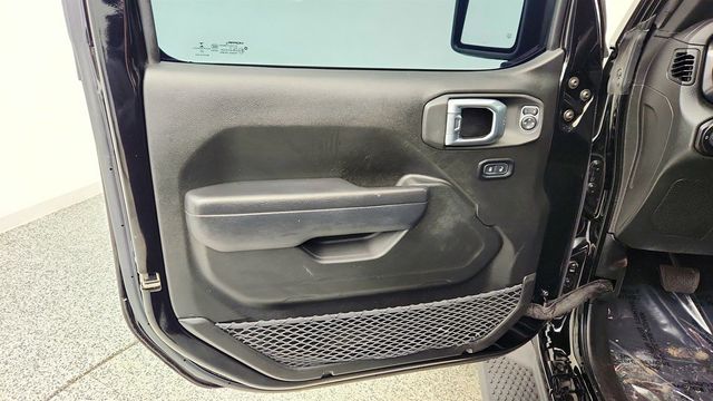 2022 Jeep Wrangler Unlimited Sport Altitude 4x4 w/ Cold Weather & Convenience Pkgs - 23002767 - 9