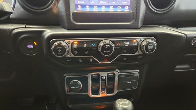 2022 Jeep Wrangler Unlimited Sport Altitude 4x4 w/ Cold Weather & Convenience Pkgs - 23002767 - 16