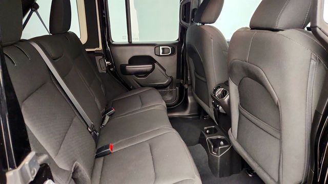 2022 Jeep Wrangler Unlimited Sport Altitude 4x4 w/ Cold Weather & Convenience Pkgs - 23002767 - 22