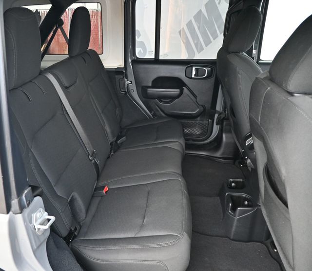 2022 Jeep Wrangler Unlimited Sport S 4X4 Rough Country Suspension - 22998302 - 22