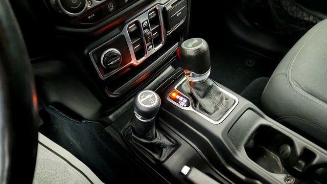 2022 Jeep Wrangler Unlimited Sport S 4x4 w/ 8.4'' Radio Group & Cold Weather Pkg - 23035649 - 14