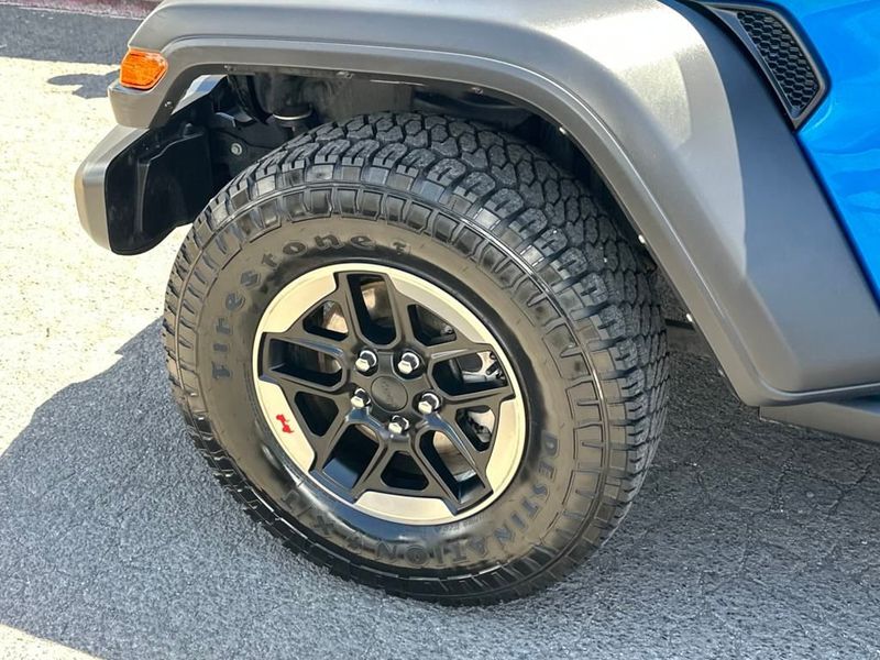 2022 Jeep Wrangler Unlimited Willys photo 10