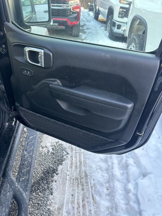 2022 Jeep Wrangler Unlimited Willys 4x4 - 22978430 - 9