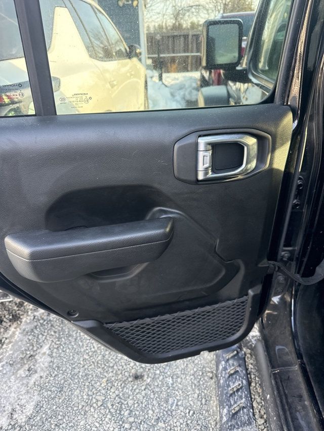 2022 Jeep Wrangler Unlimited Willys 4x4 - 22978430 - 12