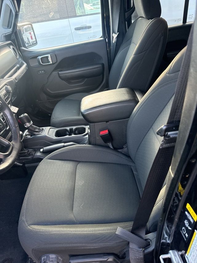 2022 Jeep Wrangler Unlimited Willys 4x4 - 22978430 - 16