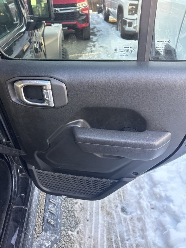 2022 Jeep Wrangler Unlimited Willys 4x4 - 22978430 - 6