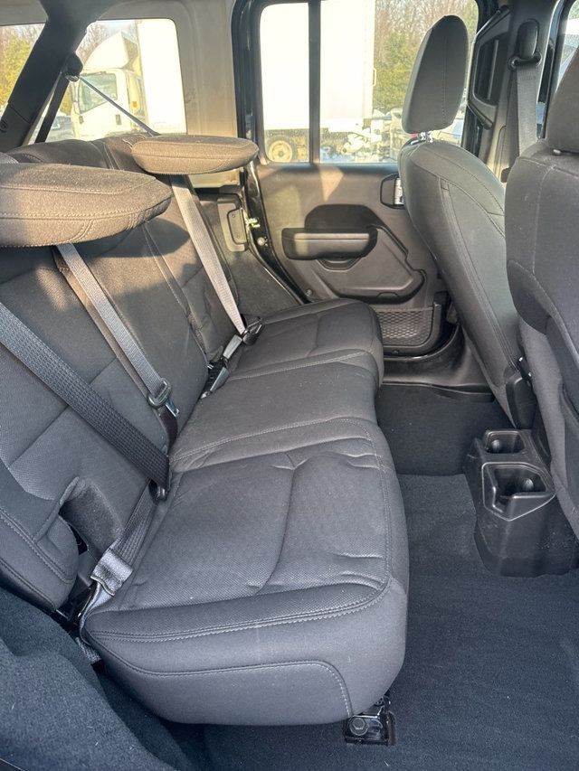 2022 Jeep Wrangler Unlimited Willys 4x4 - 22978430 - 7