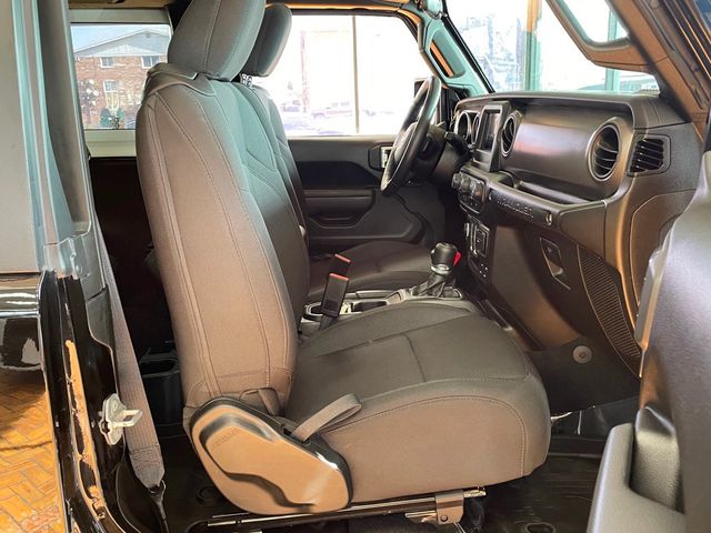 2022 JEEP WRANGLER - Image 16