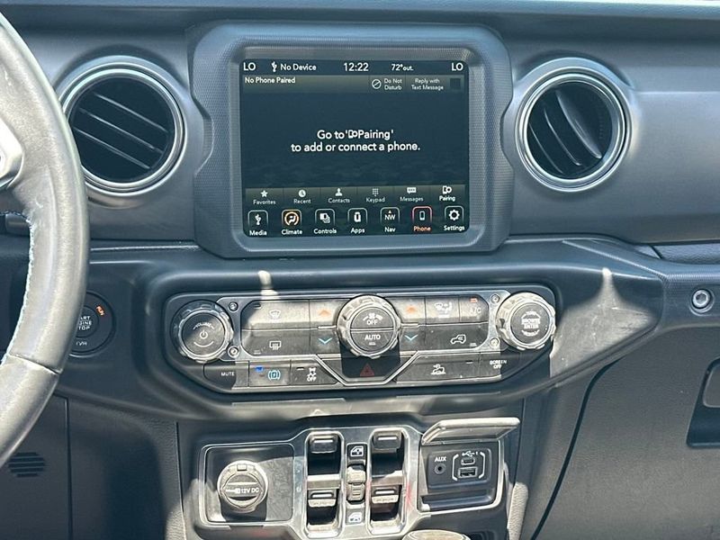 2022 Jeep Wrangler 4xe Unlimited Rubicon photo 14