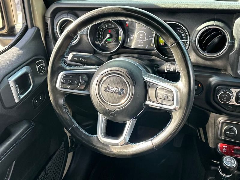 2022 Jeep Wrangler 4xe Unlimited Rubicon 4x4 - 22943851 - 17