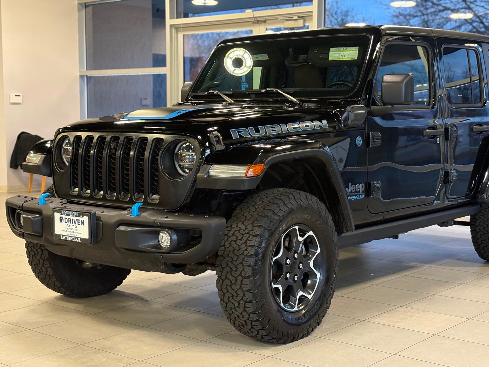 2022 Jeep Wrangler 4xe Unlimited Rubicon photo 3