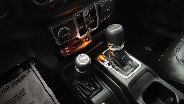 2022 Jeep Wrangler 4xe Unlimited Rubicon 4x4 w/ Hardtop, Adv. Safety & Cold Weather Pkg - 23048207 - 15