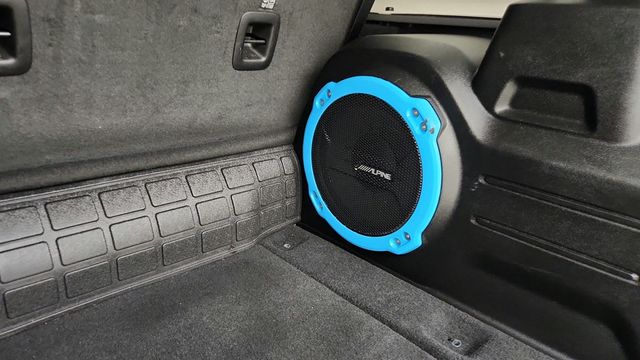 2022 Jeep Wrangler 4xe Unlimited Rubicon 4x4 w/ Hardtop, Adv. Safety & Cold Weather Pkg - 23048207 - 22