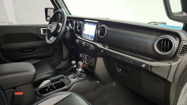 2022 Jeep Wrangler 4xe Unlimited Rubicon 4x4 w/ Hardtop, Adv. Safety & Cold Weather Pkg - 23048207 - 25