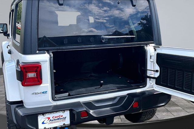 2022 Jeep Wrangler 4xe Unlimited Sahara 4x4 - 23053110 - 39