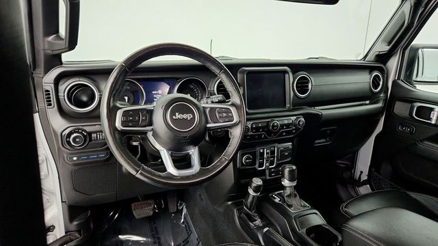 2022 Jeep Wrangler 4xe Unlimited Sahara 4x4 with 3-Piece Hard Top & Cold Weather Group - 22944182 - 9