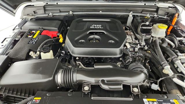 2022 Jeep Wrangler 4xe Unlimited Sahara 4x4 with 3-Piece Hard Top & Cold Weather Group - 22944182 - 25