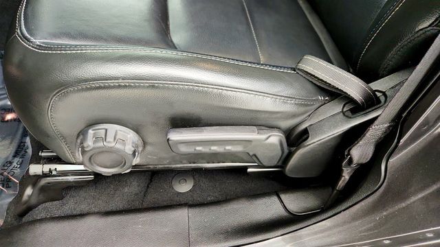 2022 Jeep Wrangler 4xe Unlimited Sahara 4x4 with Cold Weather & Safety Groups - 22968475 - 14