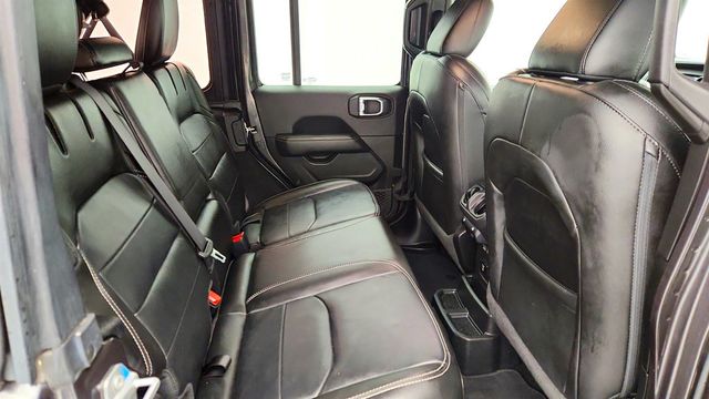 2022 Jeep Wrangler 4xe Unlimited Sahara 4x4 with Cold Weather & Safety Groups - 22968475 - 26