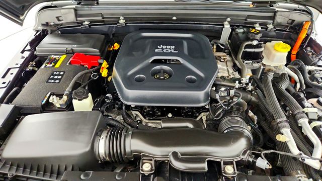 2022 Jeep Wrangler 4xe Unlimited Sahara 4x4 with Cold Weather & Safety Groups - 22968475 - 30