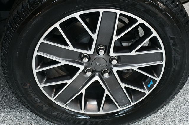 2022 Jeep Wrangler 4xe Unlimited Sahara High Altitude 4x4 - 22985531 - 17