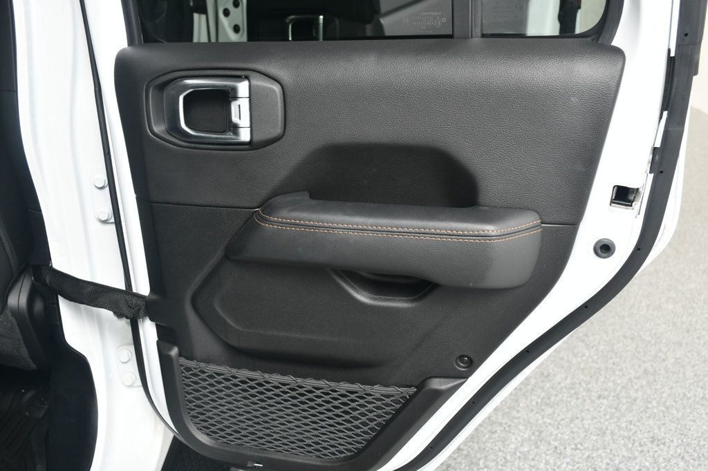 2022 Jeep Wrangler 4xe Unlimited Sahara High Altitude 4x4 - 22985531 - 23