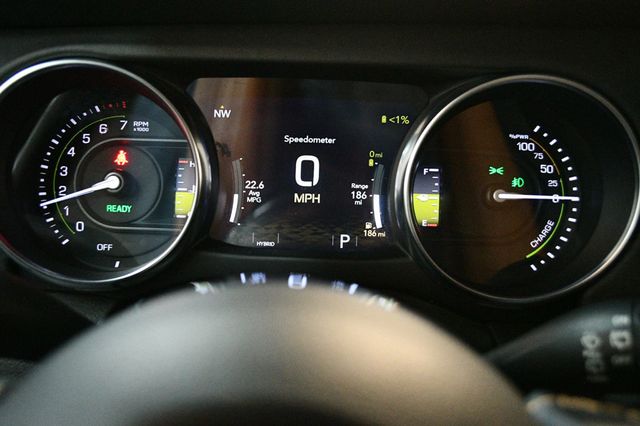 2022 Jeep Wrangler 4xe Unlimited Sahara High Altitude 4x4 - 22985531 - 42