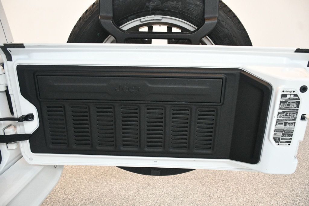 2022 Jeep Wrangler 4xe Unlimited Sahara High Altitude 4x4 - 22985531 - 84