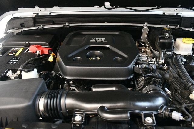 2022 Jeep Wrangler 4xe Unlimited Sahara High Altitude 4x4 - 22985531 - 87