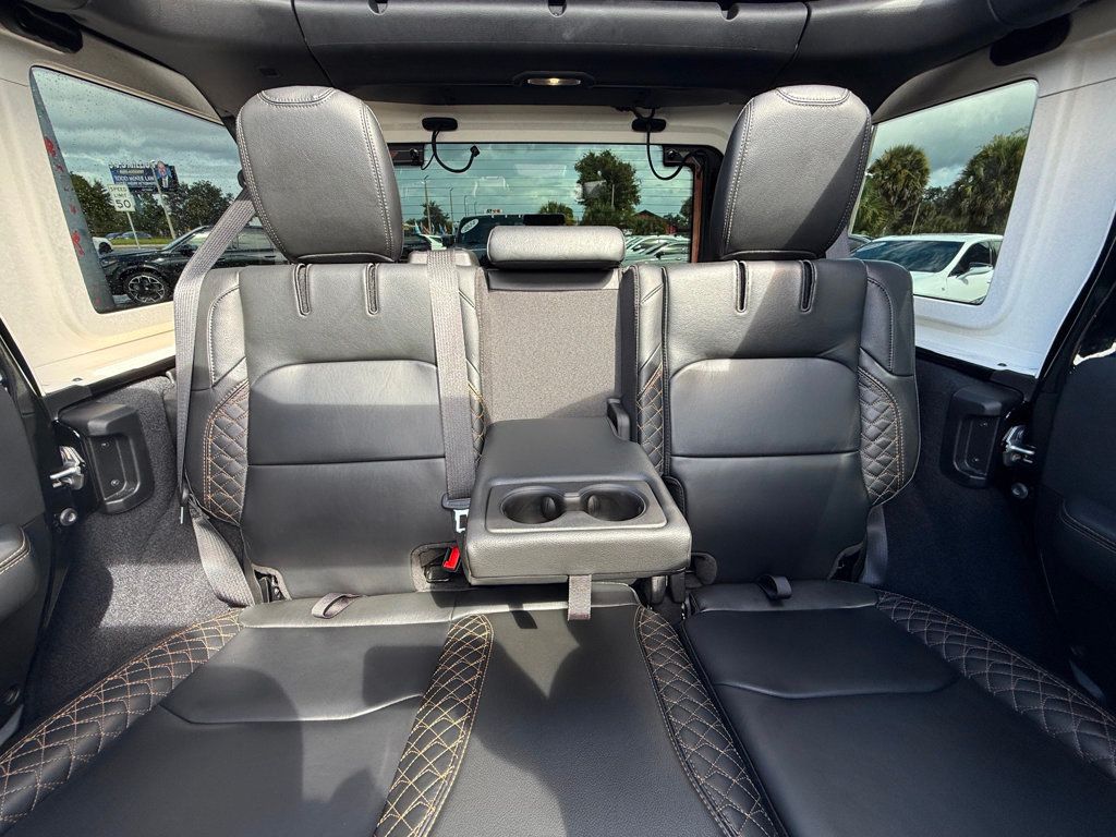 2022 Jeep Wrangler 4xe Unlimited Sahara High Altitude photo 20