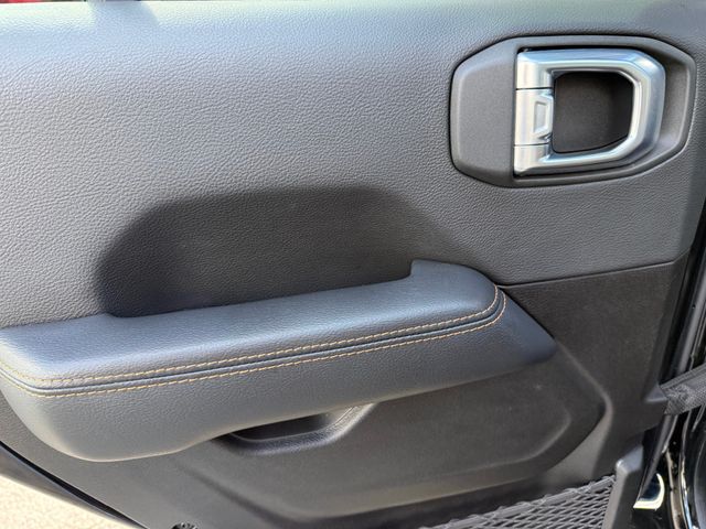 2022 Jeep Wrangler 4xe Unlimited Sahara High Altitude 4x4 - 22920327 - 26