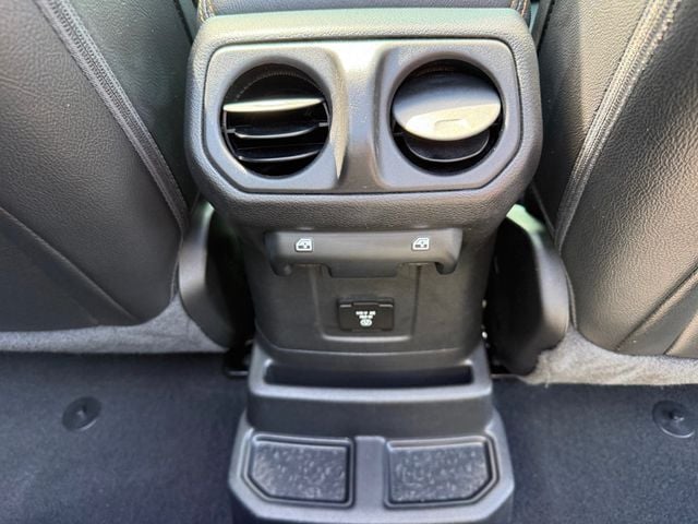 2022 Jeep Wrangler 4xe Unlimited Sahara High Altitude 4x4 - 22920327 - 31