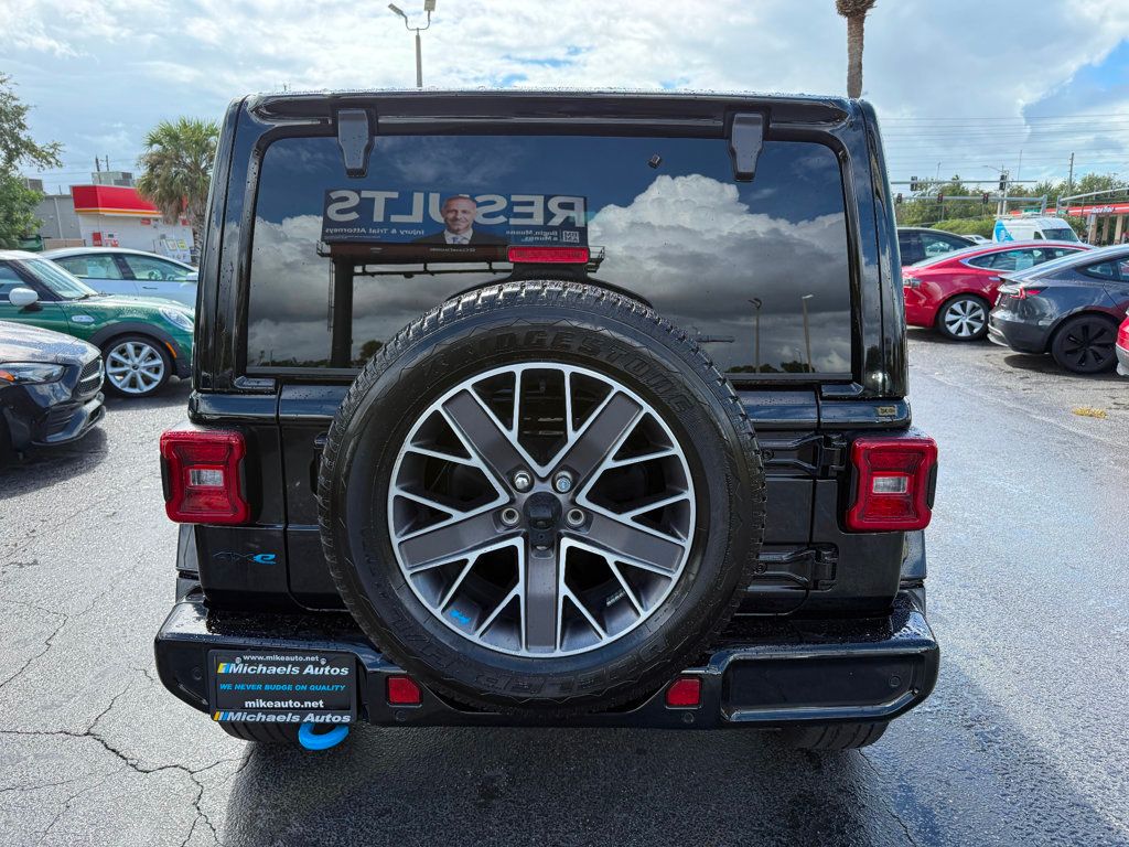 2022 Jeep Wrangler 4xe Unlimited Sahara High Altitude photo 5