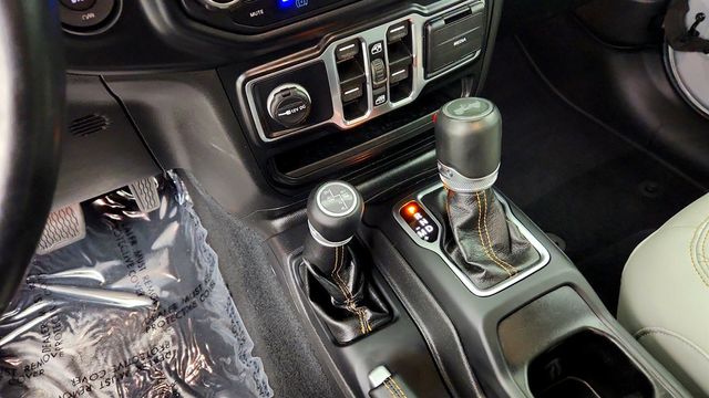 2022 Jeep Wrangler 4xe Unlimited Sahara High Altitude 4x4 w/ Power Top & Leather - 23063295 - 15