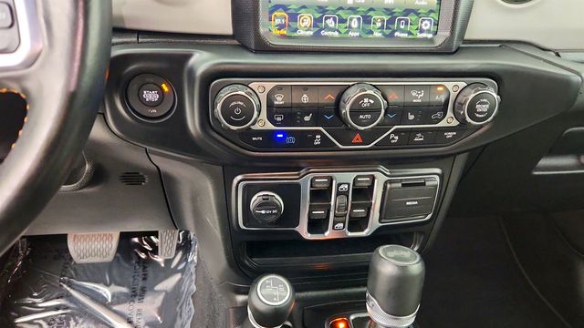 2022 Jeep Wrangler 4xe Unlimited Sahara High Altitude 4x4 w/ Power Top & Leather - 23063295 - 16